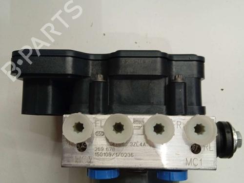 Used ABS pump NISSAN QASHQAI II (J11, J11_) [2013-2026]  11157844