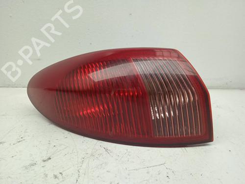 left-taillight-alfa-romeo-147-937_-46556349-2000-2001-2002-2003-2004-2005-2006-2007-2008-2009-2010-16249676 main image