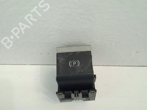 switch-jeep-avenger-j2-2022-33932647 main image