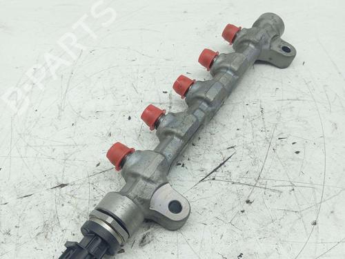 Used Injection rail Injection rail HYUNDAI ix35 (LM, EL, ELH) 1.7 CRDi (116 hp) 40096792 40096792