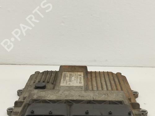 engine-control-unit-ecu-opel-combo-box-bodympv-2001-39102697 main image