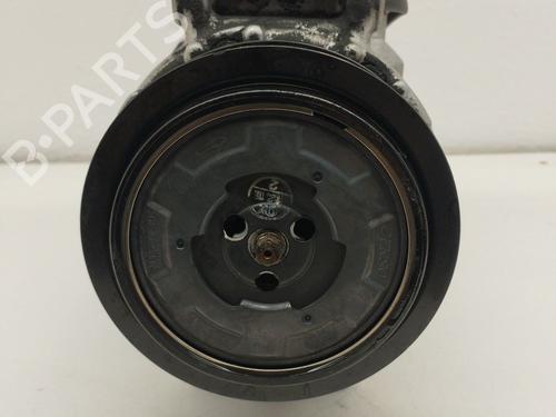 Used AC compressor AC compressor MERCEDES-BENZ E-CLASS (W211) E 270 CDI (211.016) (177 hp) 33980656 33980656