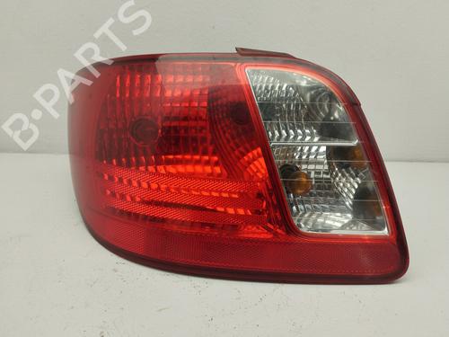 Used Left taillight KIA RIO II (JB) 1.4 16V (97 hp) 22385337