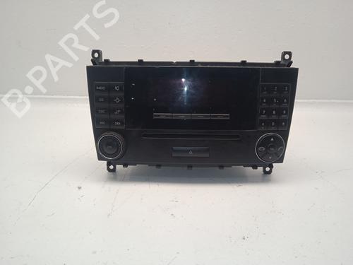Used Radio MERCEDES-BENZ C-CLASS (W203) [2000-2007]  22803519