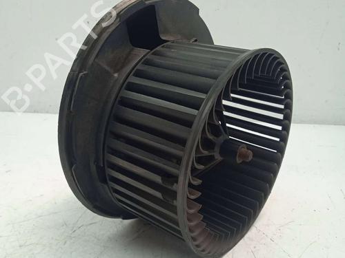 Used Heater blower motor Heater blower motor VW GOLF VI (5K1) 1.6 TDI (105 hp) 12321557 12321557