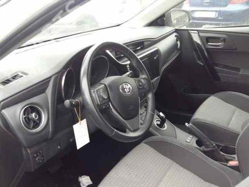 Gear lever TOYOTA AURIS (_E18_) 1.8 Hybrid (ZWE186_, ZWE186R) | BP11150747M90 