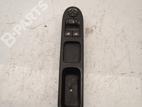 Used Left front window switch Left front window switch PEUGEOT 207 (WA_, WC_) 1.6 16V VTi (120 hp) 11166268 11166268