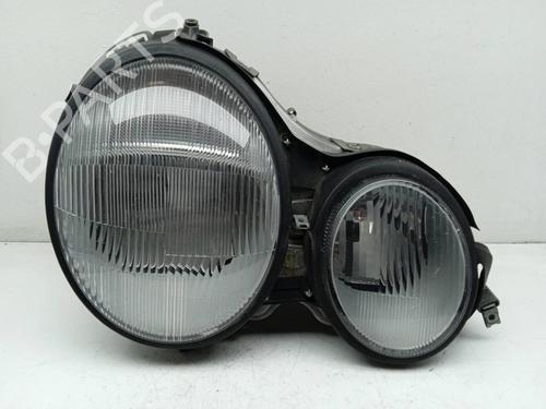 Used Right headlight MERCEDES-BENZ E-CLASS (W210) E 320 (210.055) (220 hp) 4284477