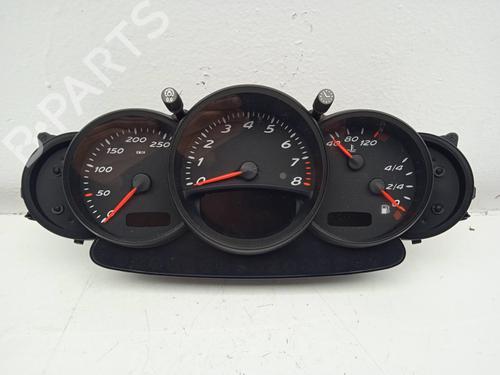 Used Instrument cluster Instrument cluster PORSCHE BOXSTER (986) [1996-2004] 16877358 16877358