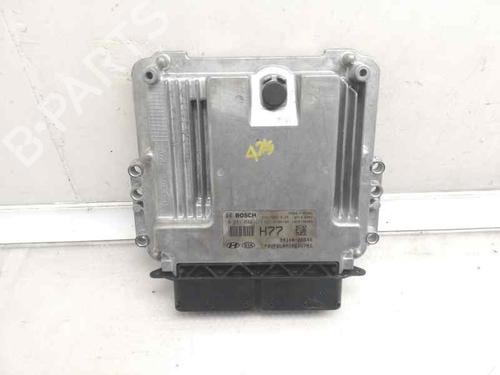 Used Engine control unit (ECU) HYUNDAI i40 I (VF) 1.7 CRDi (116 hp) 4679620