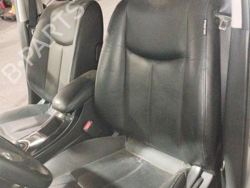 Used Seats set Seats set NISSAN LEAF (ZE0) Electric (109 hp) 21218524 21218524