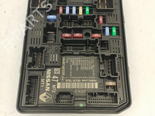 Used Fuse box Fuse box 36865324 36865324