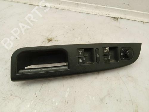 Used Left front window switch VW GOLF V (1K1) 1.6 FSI (115 hp) 11154309