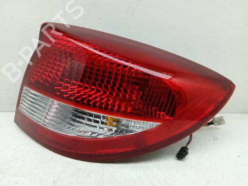 Used Right taillight KIA RIO I Hatchback (DC) 1.3 (75 hp) 4305653