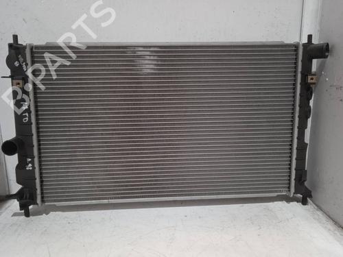 Used Water radiator Water radiator 4253863 4253863