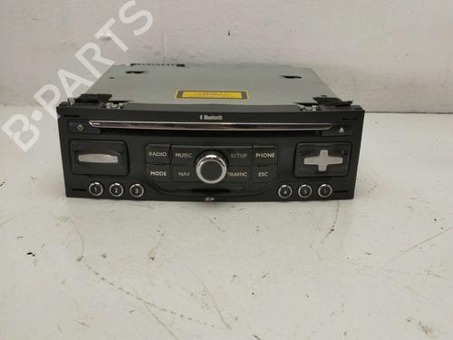 Used Radio Radio PEUGEOT 5008 (0U_, 0E_) [2009-2017] 31618072 31618072