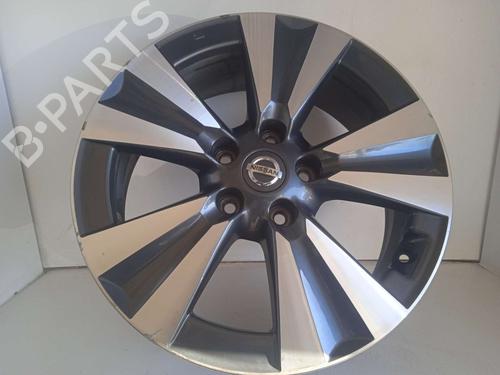 flk-nissan-pulsar-hatchback-c13-2014-31614322 main image