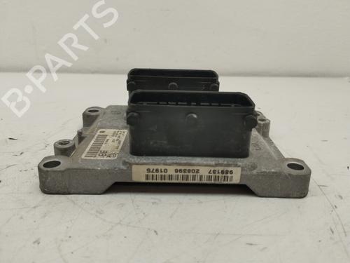 Used Engine control unit (ECU) OPEL ASTRA H (A04) [2004-2014]  31615635