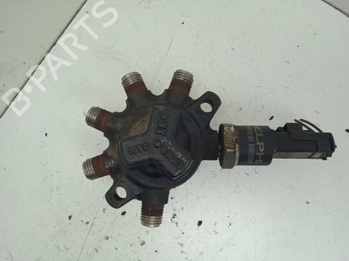Used Injection rail Injection rail RENAULT CLIO II (BB_, CB_) 1.5 dCi (B/CB08) (82 hp) 4318211 4318211