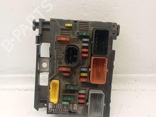 Used Fuse box Fuse box PEUGEOT 307 SW (3H) [2002-2009] 31617685 31617685
