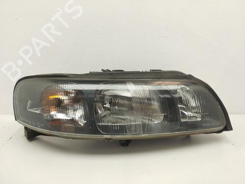 Used Right headlight Right headlight VOLVO S60 I (384) 2.4 (140 hp) 36476615 36476615