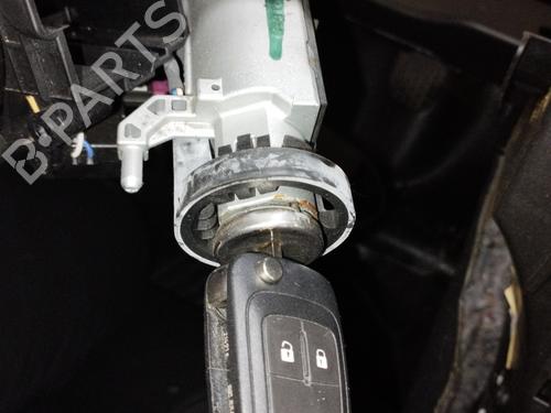 Used Ignition barrel OPEL INSIGNIA A (G09) 2.0 CDTI (68) (131 hp) 18013857