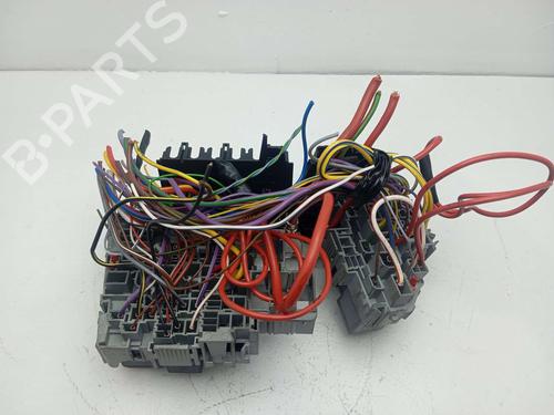 Fuse box JAGUAR E-PACE (X540) 2.0 D180 AWD | BP19922611E1 - Image 3
