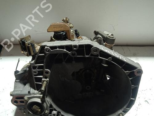 Used Gearbox Gearbox ALFA ROMEO 156 (932_) 1.9 JTD (932.A2B00, 932.A2C00) (115 hp) 4293738 4293738