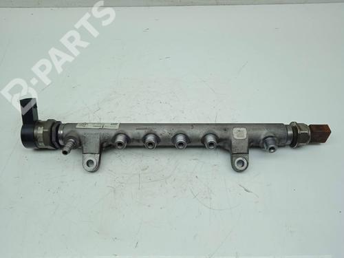 Used Injection rail Injection rail AUDI A4 B8 (8K2) 2.0 TDI (143 hp) 11165581 11165581