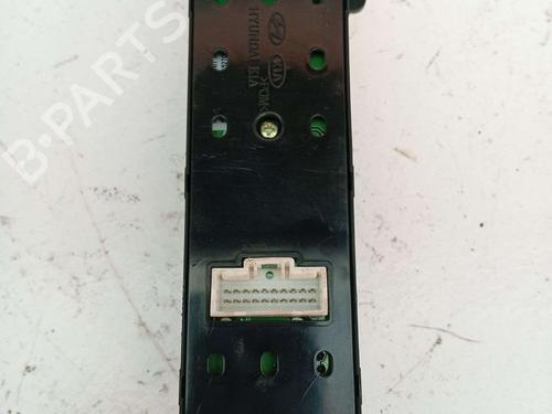 Left front window switch HYUNDAI i30 (FD) 1.6 CRDi | BP33886216I27 - Image 3