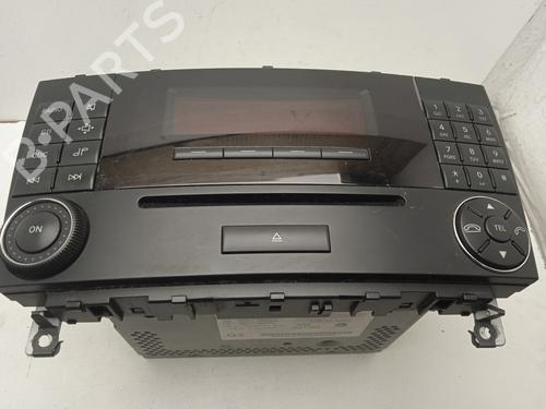 Used Radio MERCEDES-BENZ CLK (C209) [2002-2010]  4368646
