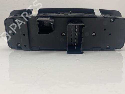 Left front window switch JEEP CHEROKEE (KL) 2.0 CRD 4x4 | BP4370976I27