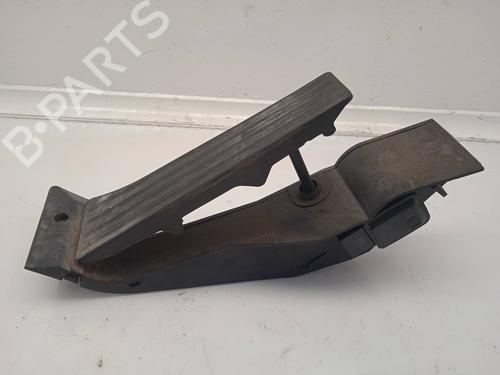 Used Pedal BMW 3 (E90) 318 d (122 hp) 11153030