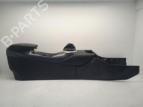 Used Armrest / Center console NISSAN JUKE (F16_) 1.0 (114 hp) 32474794