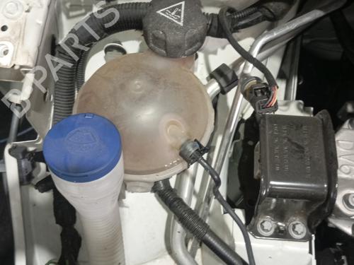 Used Expansion tank CITROËN DS4 (NX_) 1.6 HDi 90 (92 hp) 20312745
