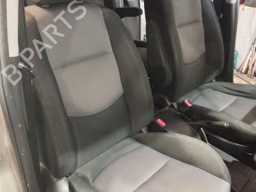 Used Right front seat MAZDA 5 (CR) [2005-2010]  18881591