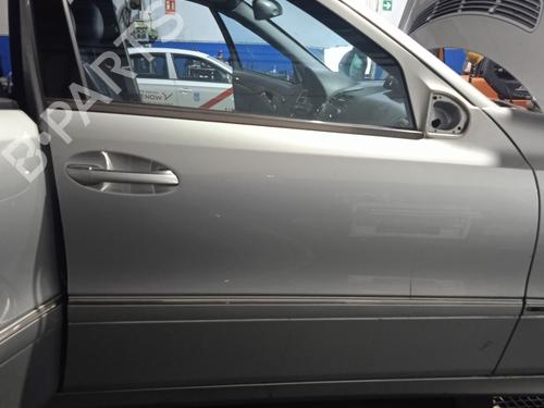 Used Right front door MERCEDES-BENZ E-CLASS (W211) [2002-2009]  16437988