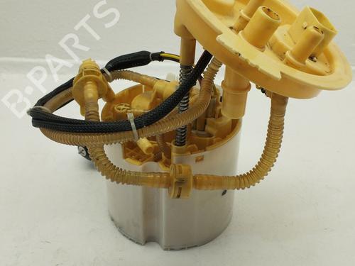 Used Fuel pump Fuel pump ALFA ROMEO GIULIA (952_) 2.2 D (952ALA25, 952AFM25, 952APA2) (190 hp) 40010082 40010082