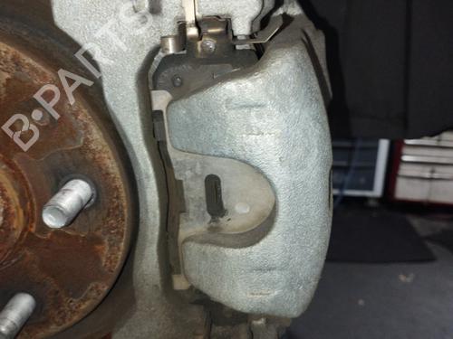 Used Right front brake caliper NISSAN LEAF (ZE0) Electric (109 hp) 21218541