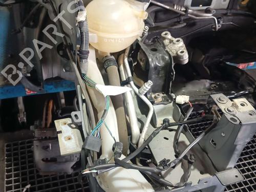 Used Windscreen washer tank CITROËN C4 CACTUS [2014-2026]  24527455