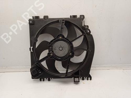 Used Radiator fan RENAULT CLIO III (BR0/1, CR0/1) 1.5 dCi (C/BR0G, C/BR1G) (68 hp) 4347917