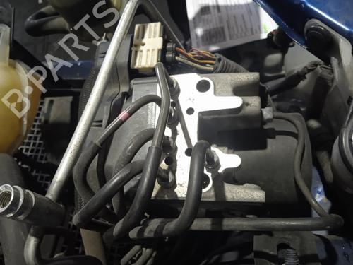 Used ABS pump TOYOTA RAV 4 II (_A2_) [2000-2005]  16254397