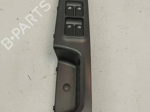 Used Left front window switch KIA CARENS III MPV (UN) [2006-2013]  31617164