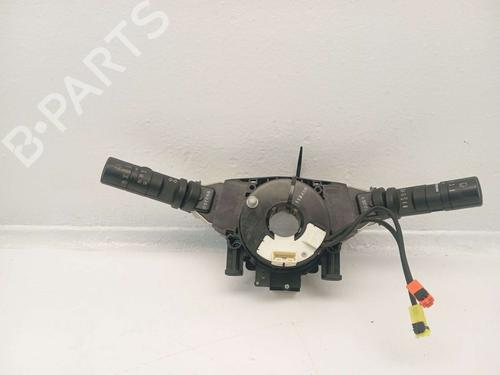 Used Headlight switch NISSAN QASHQAI I (J10, NJ10) 2.0 dCi (150 hp) 31620763