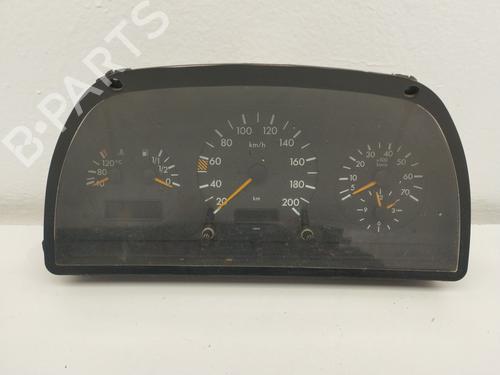 Used Instrument cluster Instrument cluster MERCEDES-BENZ V-CLASS (638/2) V 230 TD (638.274) (98 hp) 34719577 34719577