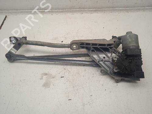 Used Front wiper motor Front wiper motor FORD FIESTA VI (CB1, CCN) 1.6 TDCi (90 hp) 11157015 11157015