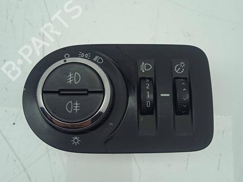 Used Headlight switch OPEL ZAFIRA TOURER C (P12) [2011-2026]  11349066