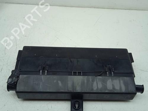 Used Fuse box CADILLAC SRX 4.6 AWD (325 hp) 4368907
