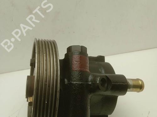 Used Steering pump Steering pump RENAULT SCÉNIC I MPV (JA0/1_, FA0_) [1999-2010] 4304073 4304073
