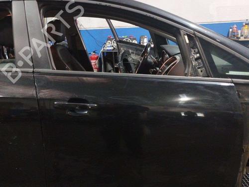 Used Right front door OPEL ASTRA J (P10) [2009-2016]  31621146
